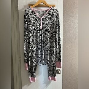 Little Sleepies Pajama Set  Cheetah Animal Print Lounge Women Sz XL/XXL